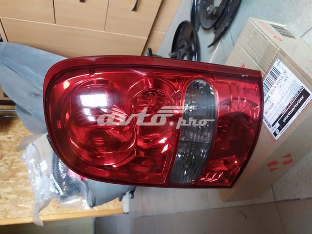 Купити Задня права фара SsangYong Rexton I RJN