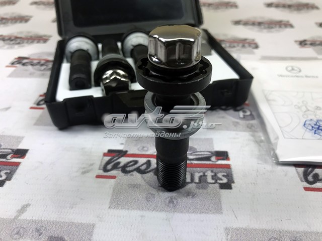 Болти колісні Mercedes A0009909819