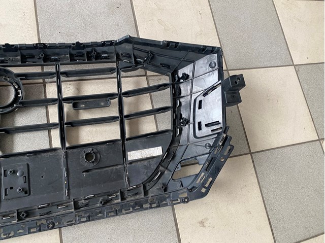 Купити 4M8853651AMMX3 VAG Захисна решітка радіатора