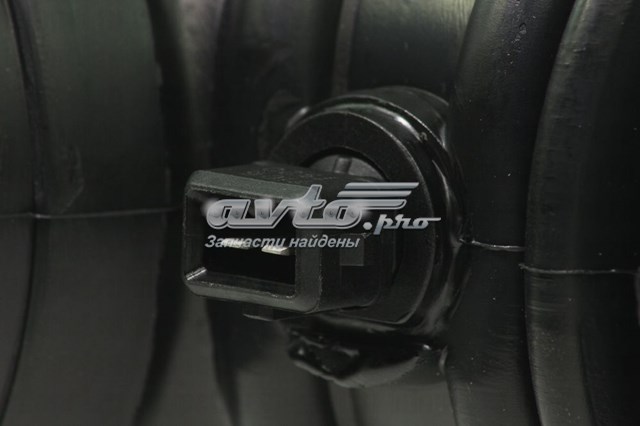  Патрубок повітряний, вихід повітряного фільтра Chevrolet Captiva 1