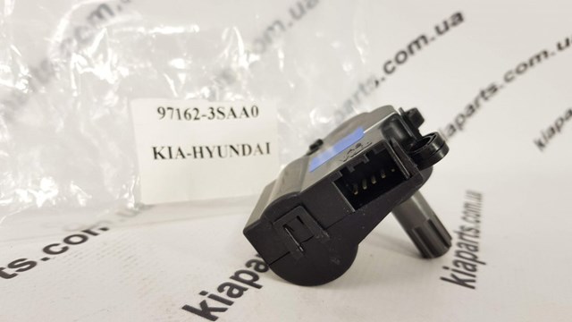  977632P360 Hyundai/Kia