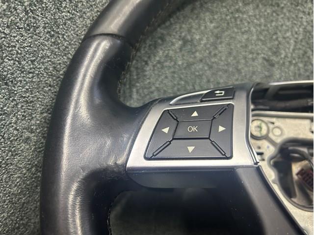 Рульове колесо Mercedes A2464605503 ціна, від 142.25 USD