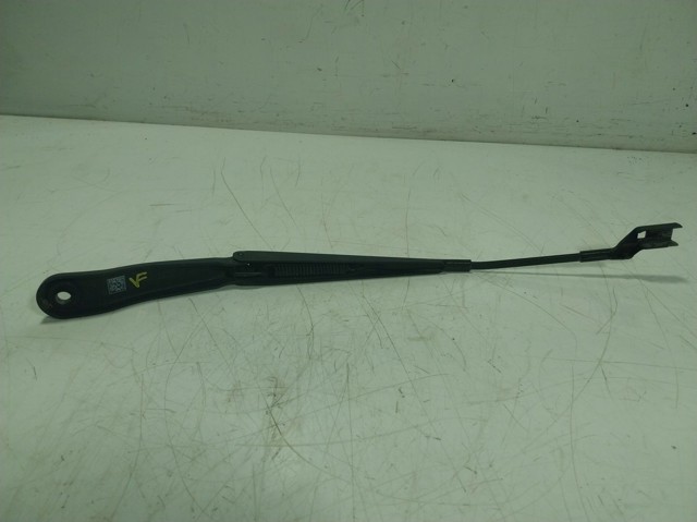 Поводок двірника Land Rover LR025118