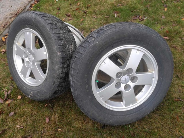 Диски колісні литі (легкосплавні, титанові) Mitsubishi MN184277 ціна, від 63.06 USD