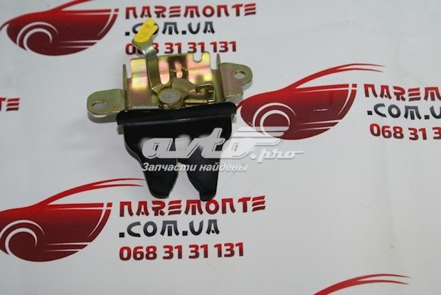 Купити Замок багажника Geely Mk  