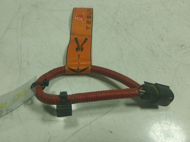  Tesla 101558500A ціна, від 24.18 USD