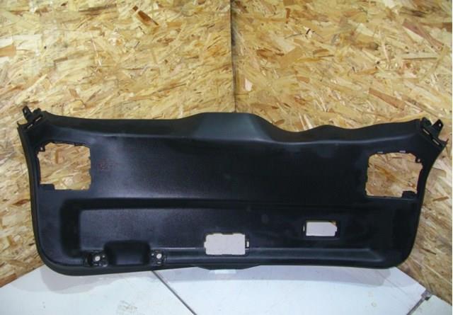 Обшивка кришки багажника Mazda TK4868960F02 ціна, від 85.48 USD