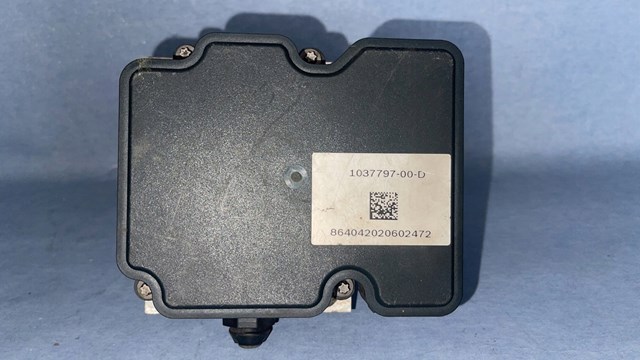  Tesla 103779700C ціна, від 75.42 USD