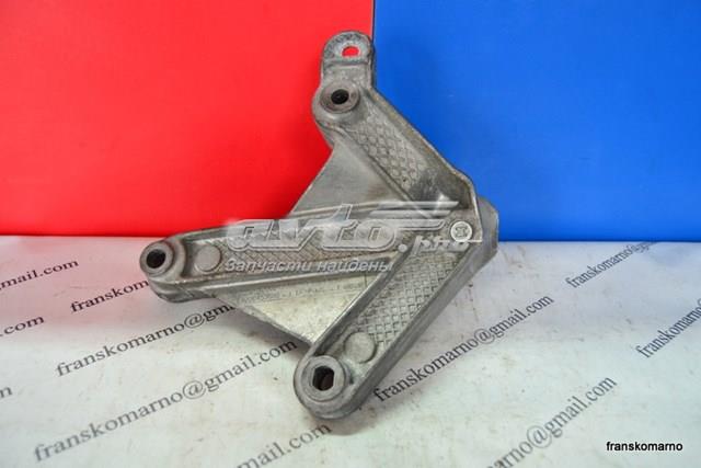 Кронштейн подушки коробки передач Nissan/Infiniti 8200043084 ціна, від 5.80 USD