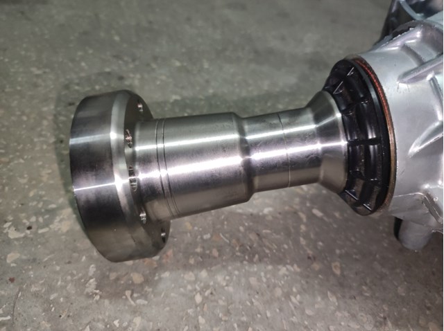 Купити EJ5P7L486JG Ford Коробка роздавальна в зборі