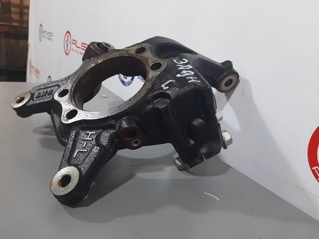 28411FL030 Subaru Цапфа поворотна ліва