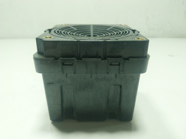  Mercedes A2239016902 ціна, від 142.10 USD