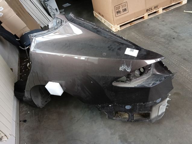 Боковина кузова ліва Tesla 1024208S0B