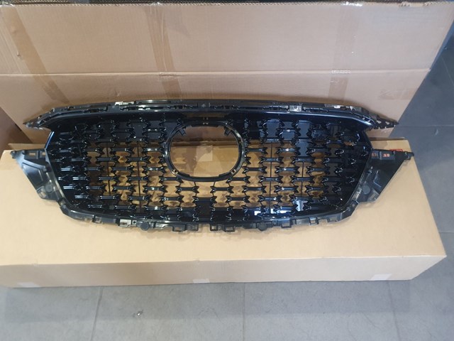 Решітка переднього бампера Mazda KSD550710A ціна, від 180.54 USD