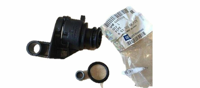 Патрубок системи рециркуляції ОГ EGR 55572972 General Motors