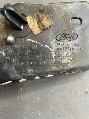  D2BB17E798AA Ford