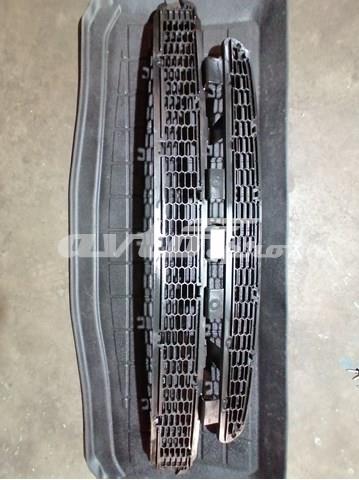 Купити 6008159 Tesla Решітка переднього бампера
