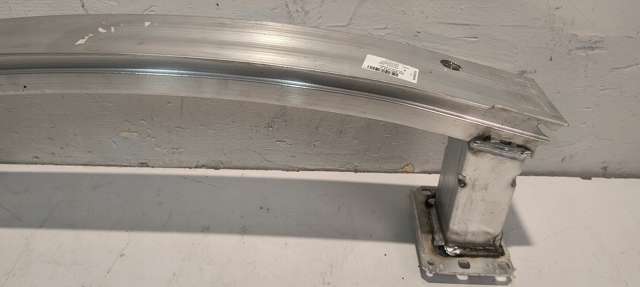 Шина бампера переднього Porsche 9J1805241C ціна, від 450.23 USD