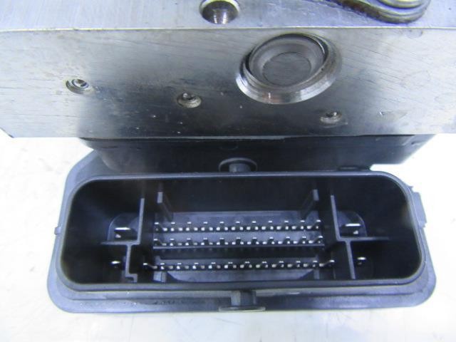 Блок АБС 476609543R Nissan/Infiniti