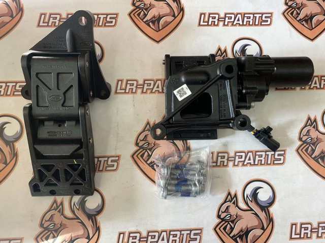  Land Rover VPLXP0514 ціна, від 1584.44 USD