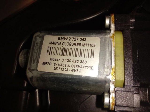 Склопідйомник з електродвигуном BMW 2757043 ціна, від 37.92 USD