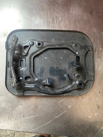 Люк б/бака Toyota 7735006080 ціна, від 15.95 USD