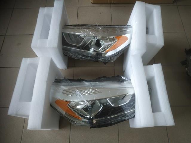 Купити GJ5Z13008G Ford Права блок фара