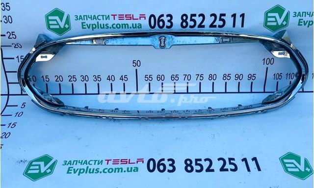101741400D Tesla Рамка решітки переднього бампера