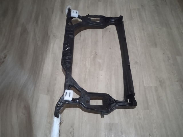 Панель передня Polcar 13D1040 ціна, від 74.12 USD