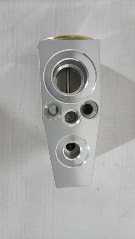Клапан TRV, кондиціонера General Motors 52441252 ціна, від 42.68 USD