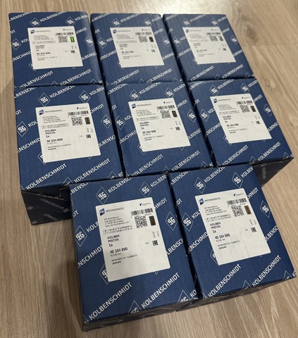 Купити 8W936110BA Ford Поршень в комплекті на 1 циліндр, STD