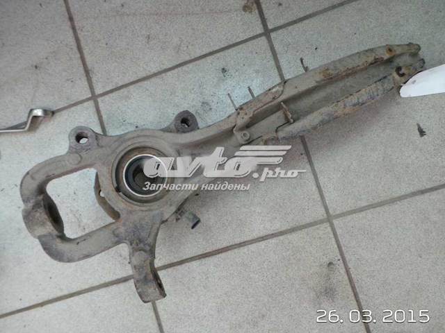 Купити 7L0407258A Porsche Цапфа передні праві