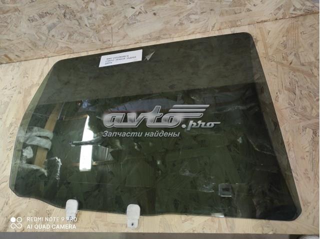 Купити 5736A324 Mitsubishi Скло задніх дверей, правих