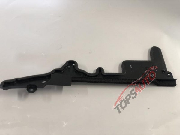 215586MA0A Nissan/Infiniti повітропровід радіатора