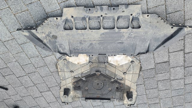 670001748 Maserati Обвіс бампера