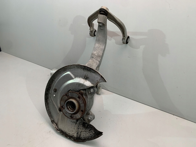 Вісь передня і поворотні кулаки Volvo 32298140 ціна, від 346.62 USD