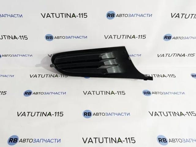 Заглушка/ решітка протитуманних фар бампера переднього, ліва FP7411911 FPS