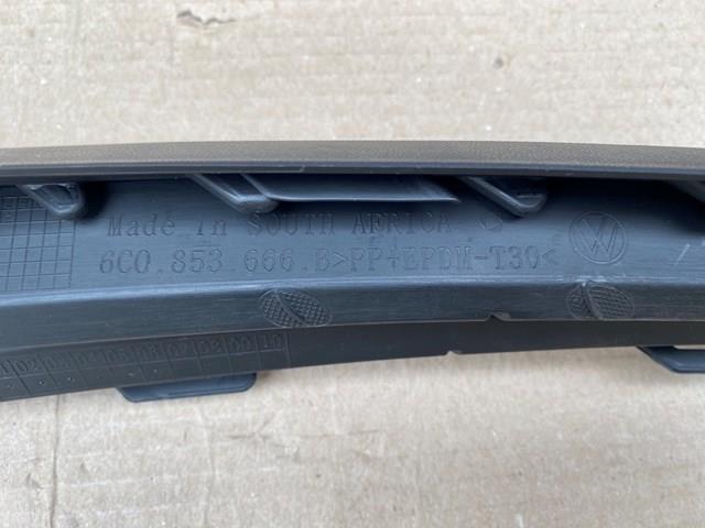 6C0854662CRYP VAG Решітка переднього бампера, права