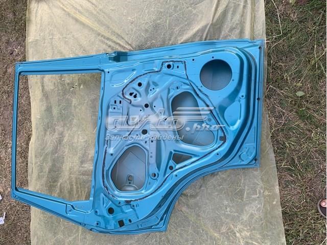 Двері задні Suzuki 6800454P01 ціна, від 282.17 USD