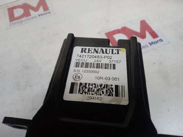 Купити 7421720483 Renault (RVI) Блок комфорту
