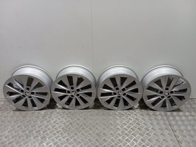 Диски литі (легкосплавні, титанові) VAG 657601025AJ