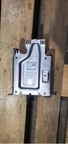  Tesla 105232300B