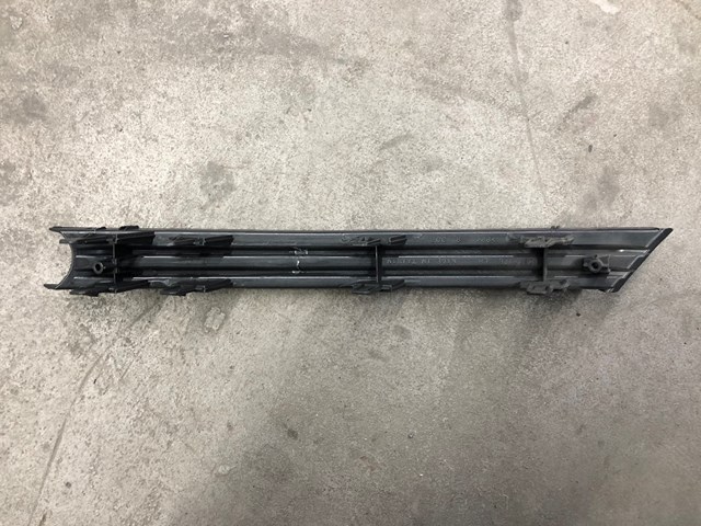 Решітка переднього бампера, права FPS FP4426912 ціна, від 4.61 USD