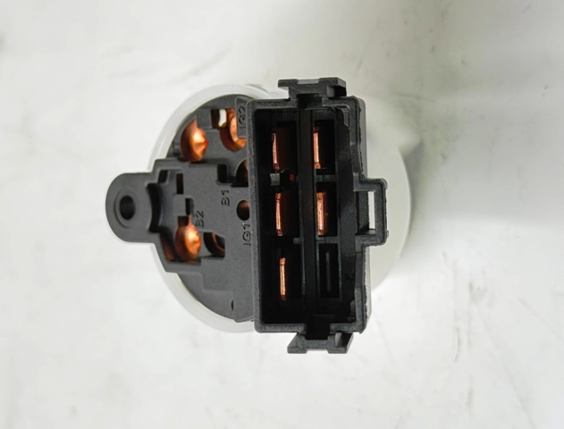 Контакти замку запалювання Q-fix Q2230007 ціна, від 14.60 USD