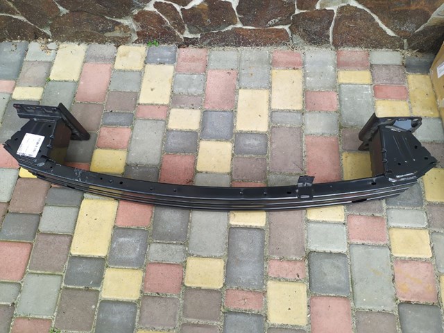 Шина бампера переднього Nissan/Infiniti 620306RR0A ціна, від 110.77 USD