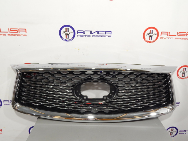 Решітка радіатора 623105NA2A Nissan/Infiniti