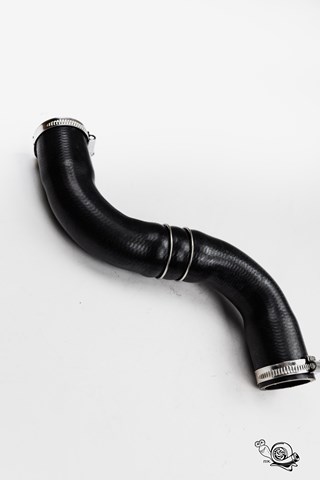 Шланг/патрубок интеркуллера Polcar 2714PT1 ціна, від 16.93 USD