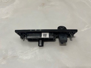 Ручка багажника Tesla Motors 109594966D ціна, від 50.68 USD