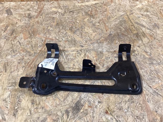 9Y0821432DYGRV Porsche 