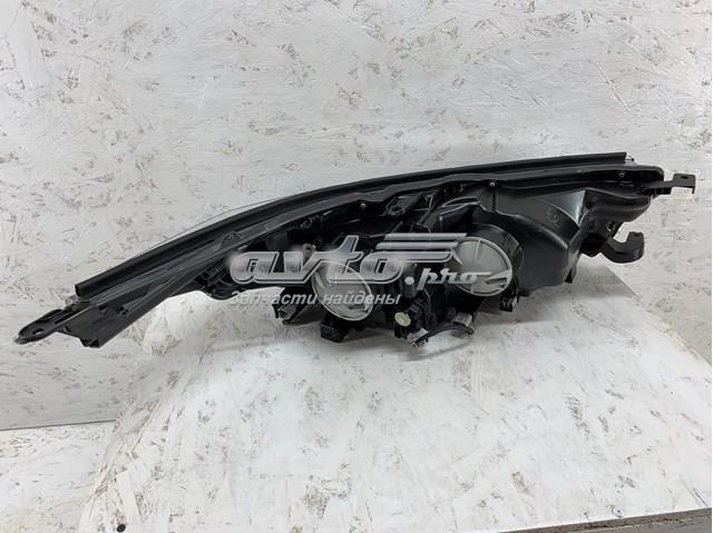 811500E380 Toyota Фара дальнього світла в зборі